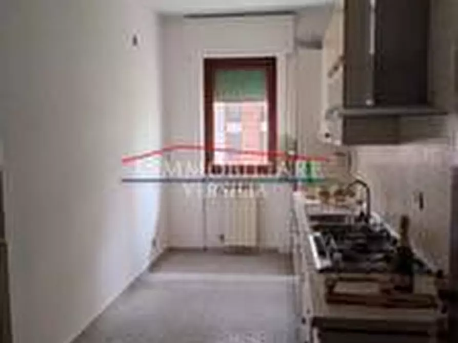 Immagine 6 di Appartamento in vendita  a Massa