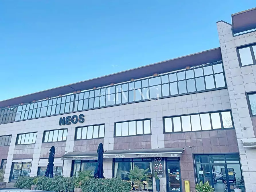 Immagine 9 di Ufficio in vendita  a Capannori