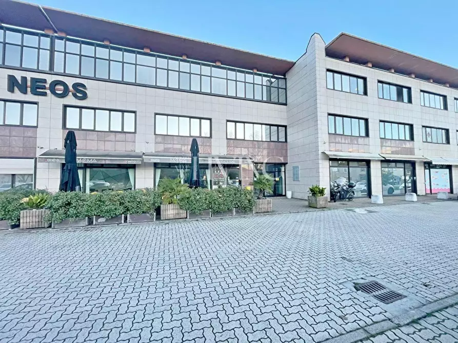 Immagine 8 di Ufficio in vendita  a Capannori