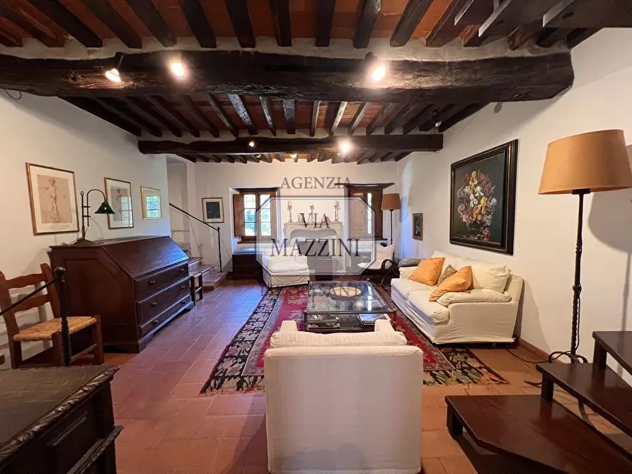 Immagine 11 di Rustico / casale in vendita  a Pietrasanta