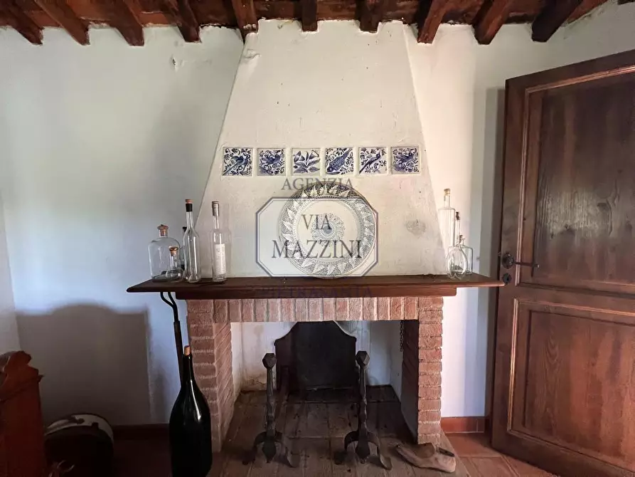 Immagine 51 di Rustico / casale in vendita  a Pietrasanta