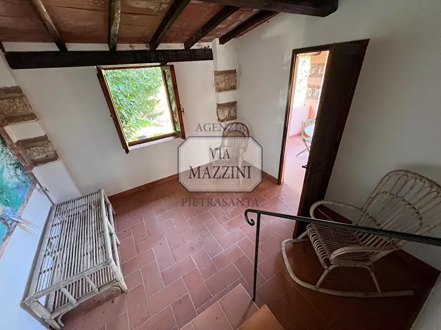 Immagine 46 di Rustico / casale in vendita  a Pietrasanta