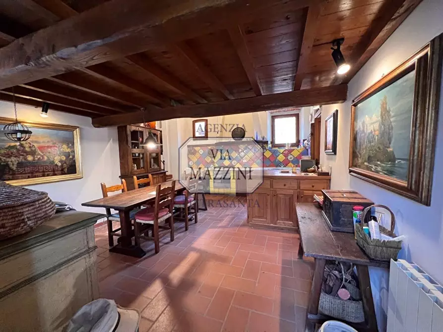 Immagine 6 di Rustico / casale in vendita  a Pietrasanta