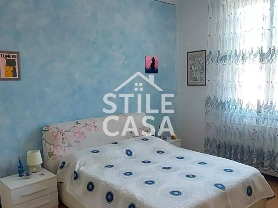 Immagine 22 di Appartamento in vendita  a Pescia