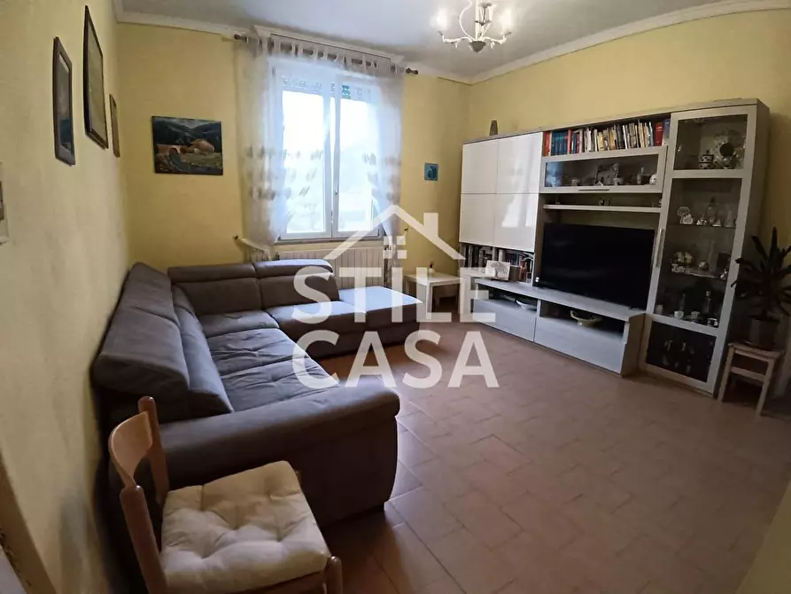 Immagine 5 di Appartamento in vendita  a Pescia