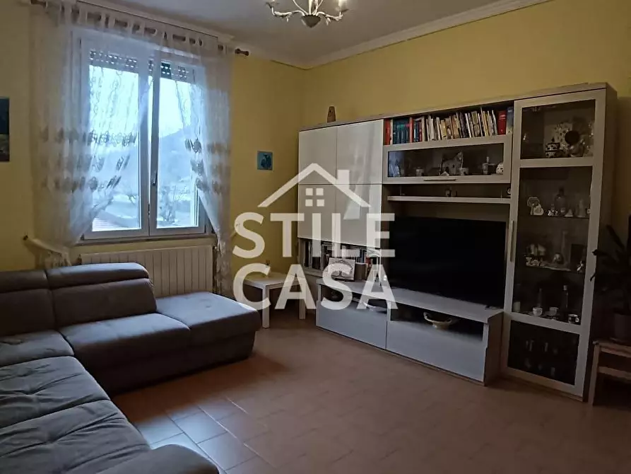 Immagine 6 di Appartamento in vendita  a Pescia