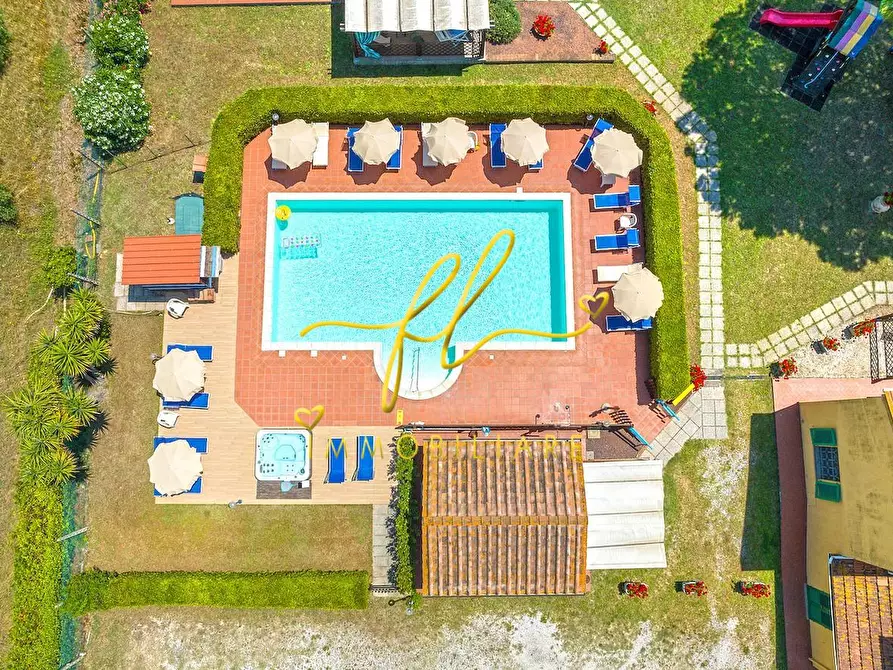 Immagine 3 di Agriturismo in vendita  a Cecina