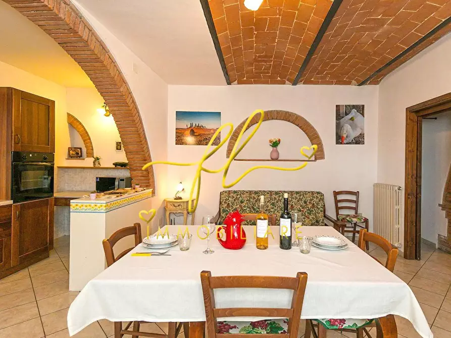 Immagine 20 di Agriturismo in vendita  a Cecina