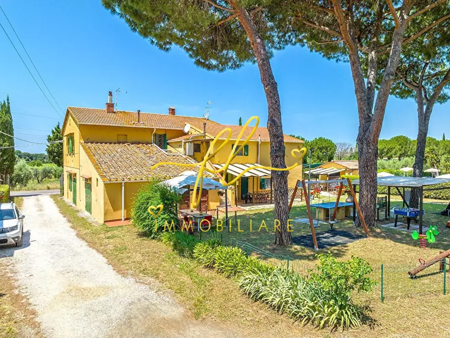 Immagine 12 di Agriturismo in vendita  a Cecina