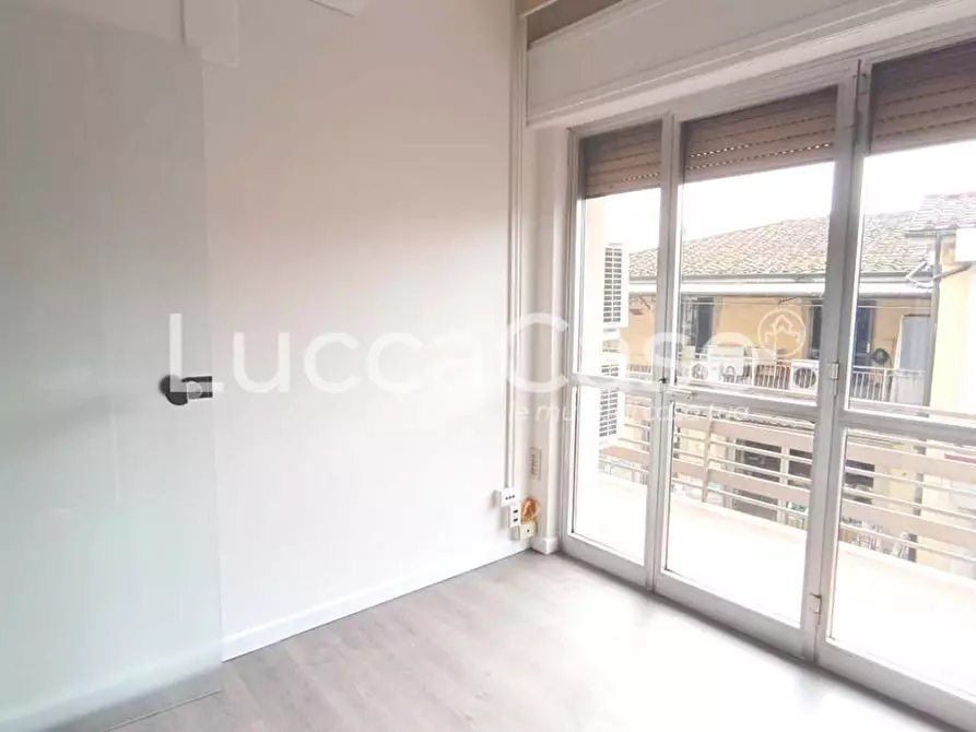 Immagine 5 di Ufficio in affitto  a Porcari