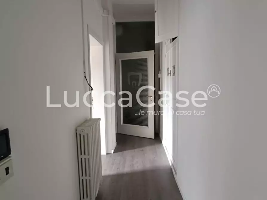 Immagine 4 di Ufficio in affitto  a Porcari