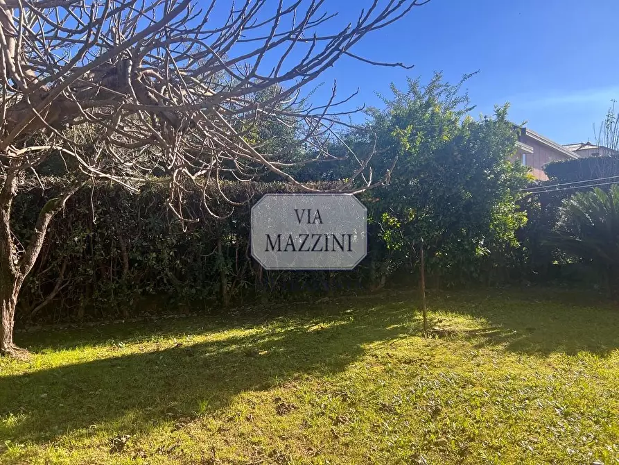 Immagine 13 di Villa in vendita  a Pietrasanta