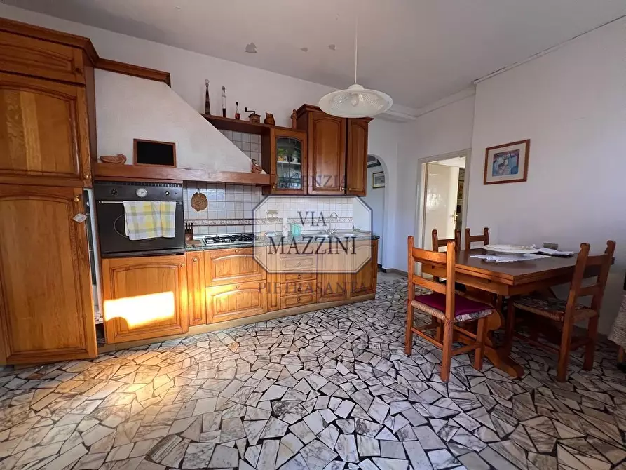 Immagine 20 di Villa in vendita  a Pietrasanta