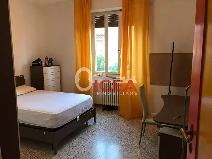 Immagine 12 di Appartamento in vendita  a Siena