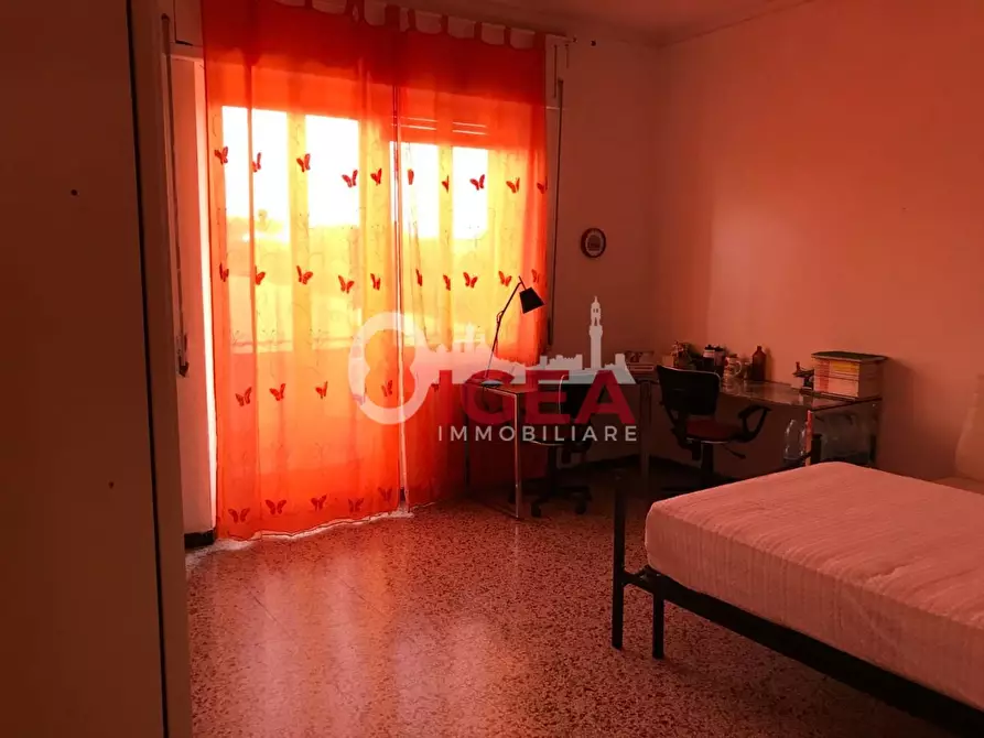 Immagine 15 di Appartamento in vendita  a Siena