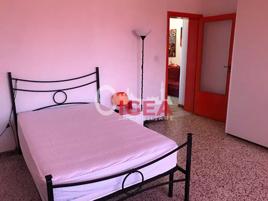 Immagine 14 di Appartamento in vendita  a Siena