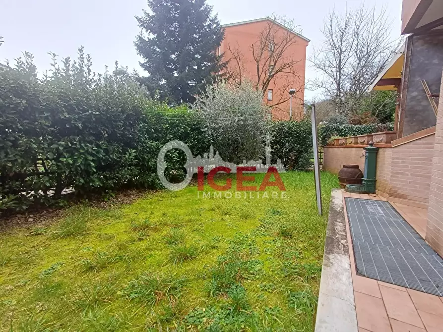 Immagine 17 di Appartamento in vendita  a Sovicille