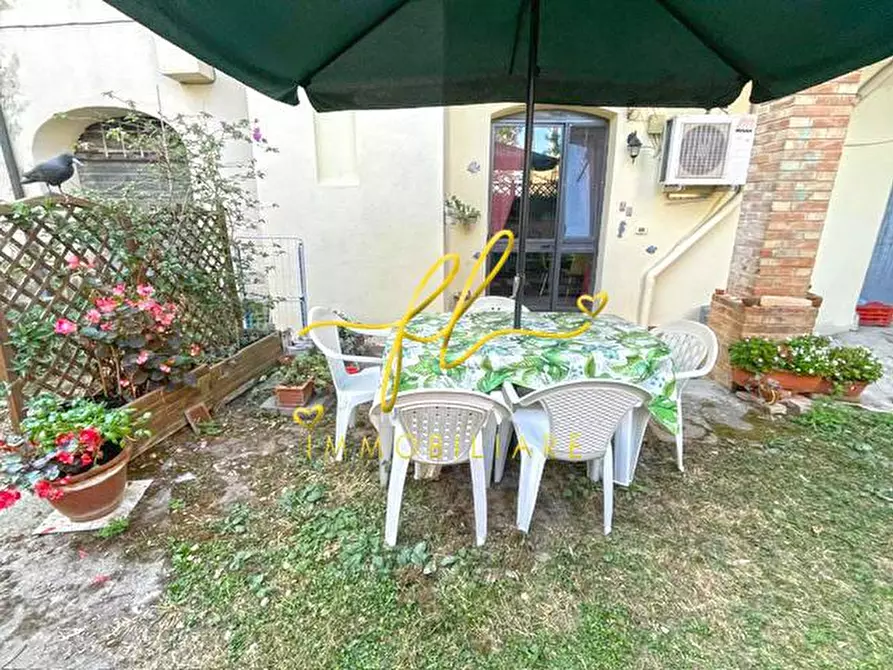 Immagine 12 di Appartamento in vendita  a Castagneto Carducci