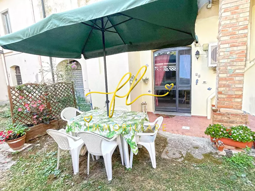 Immagine 9 di Appartamento in vendita  a Castagneto Carducci