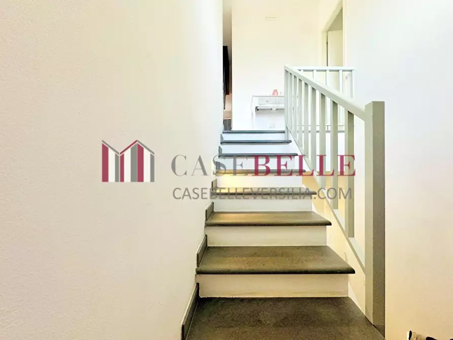 Immagine 27 di Villa in vendita  a Camaiore