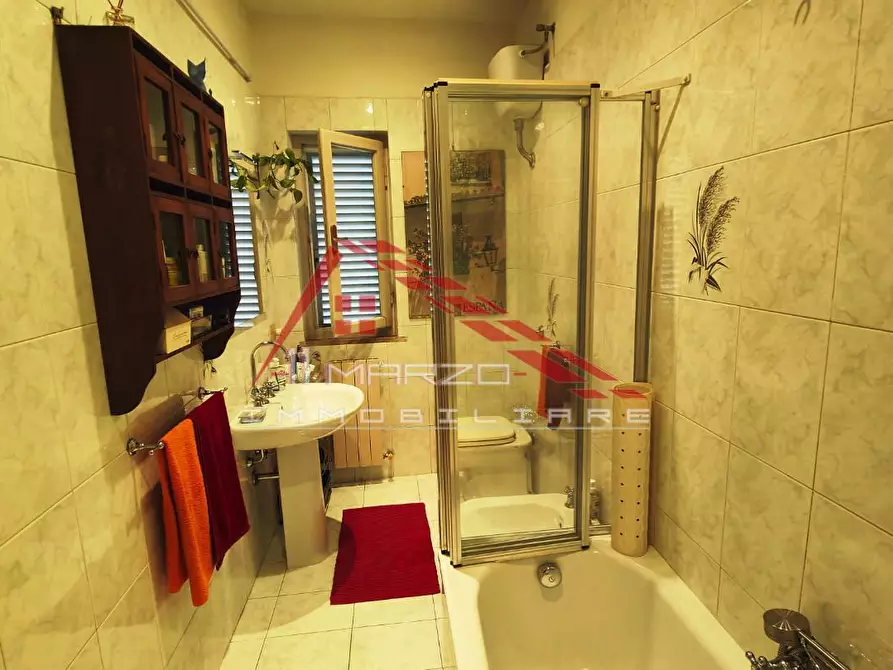 Immagine 29 di Mansarda in vendita  a Pisa