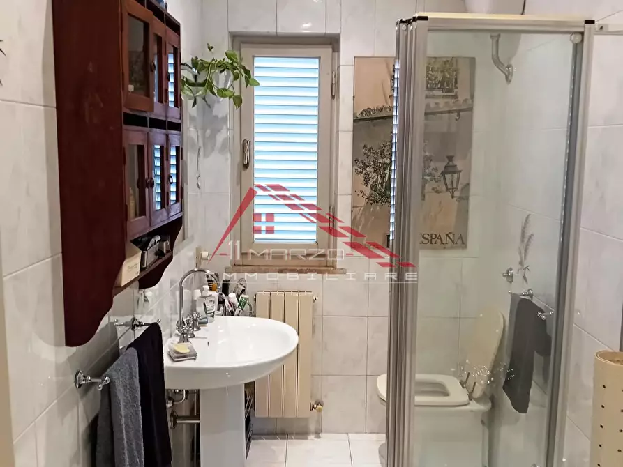 Immagine 13 di Mansarda in vendita  a Pisa