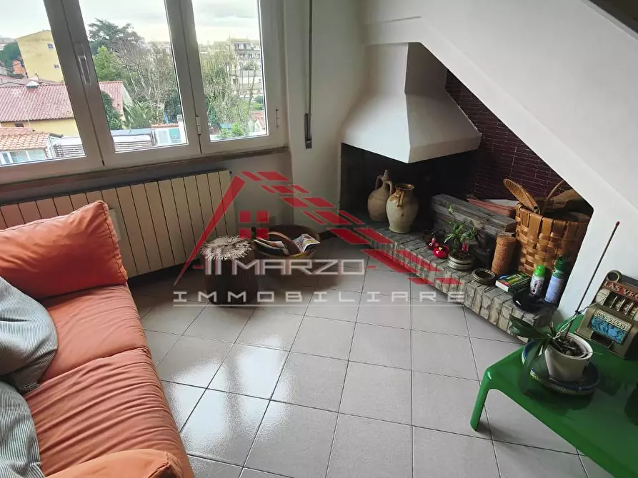 Immagine 3 di Mansarda in vendita  a Pisa