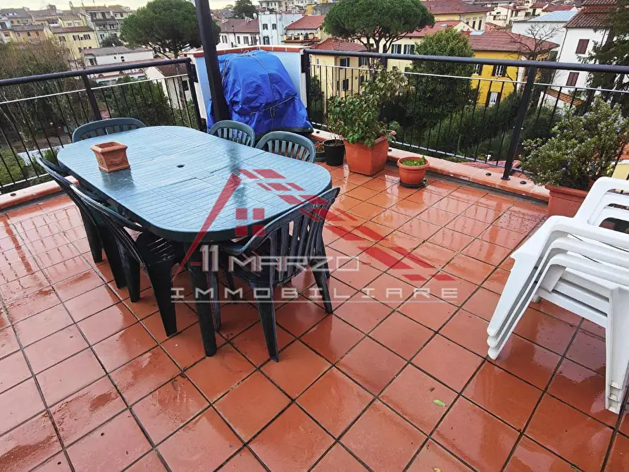 Immagine 12 di Mansarda in vendita  a Pisa