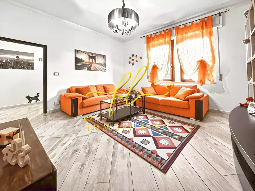 Immagine 1 di Villa in vendita  a Pomarance