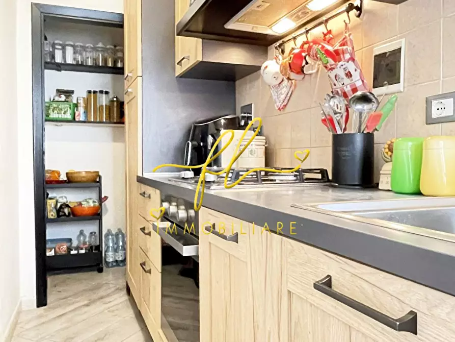 Immagine 5 di Villa in vendita  a Pomarance