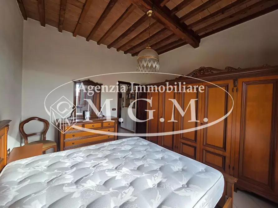 Immagine 17 di Villetta a schiera in vendita  a Castelfranco Di Sotto