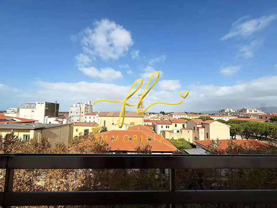 Immagine 5 di Appartamento in vendita  a Cecina