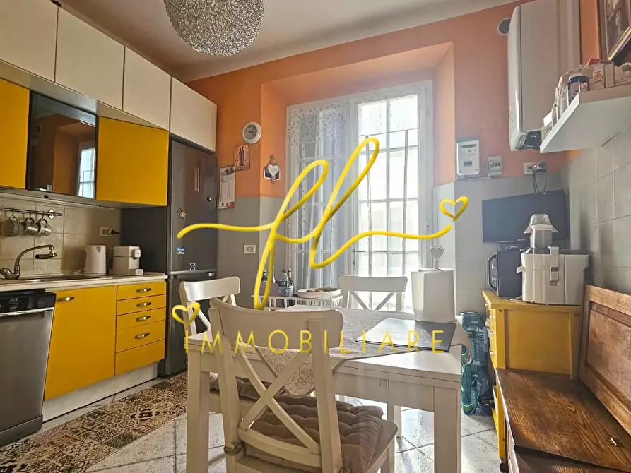 Immagine 6 di Appartamento in vendita  a Rosignano Marittimo