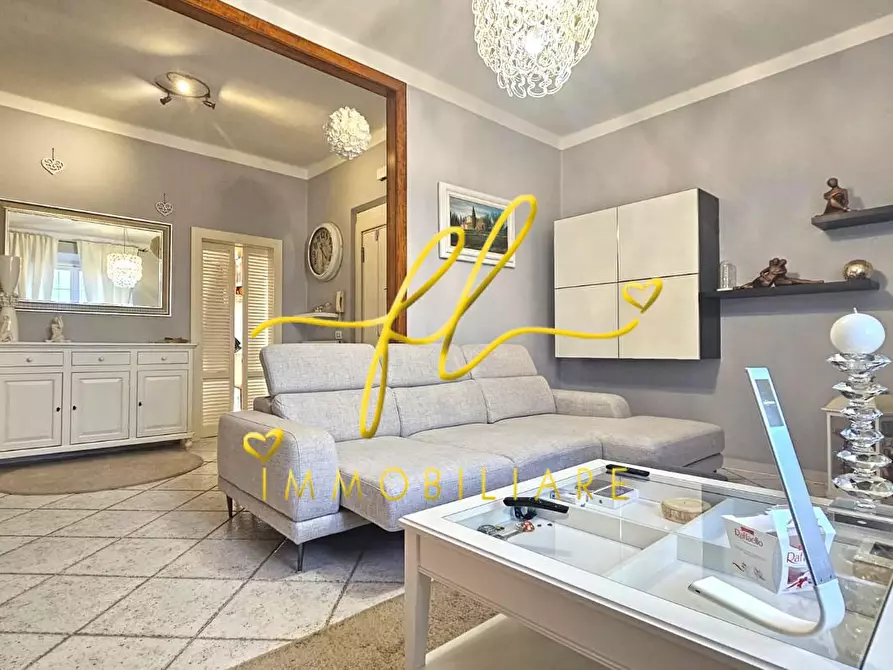 Immagine 3 di Appartamento in vendita  a Rosignano Marittimo