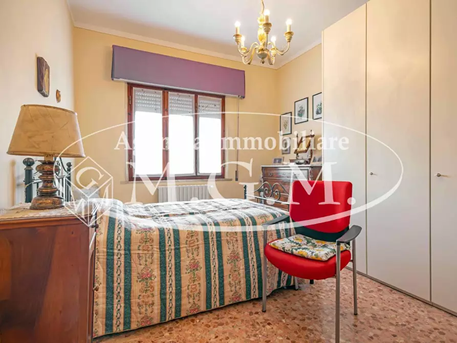 Immagine 13 di Casa indipendente in vendita  a Santa Maria A Monte