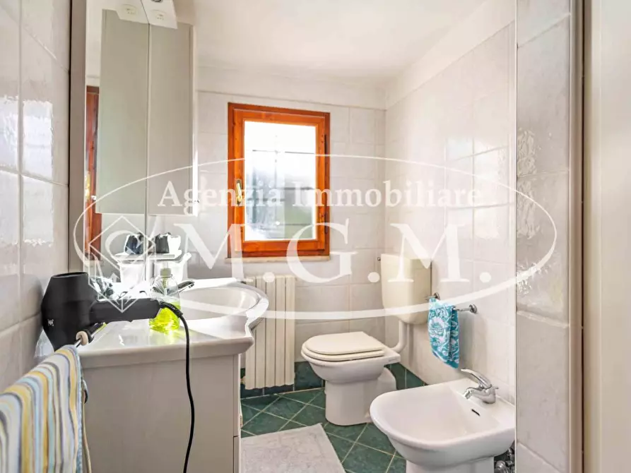 Immagine 20 di Casa indipendente in vendita  a Santa Maria A Monte