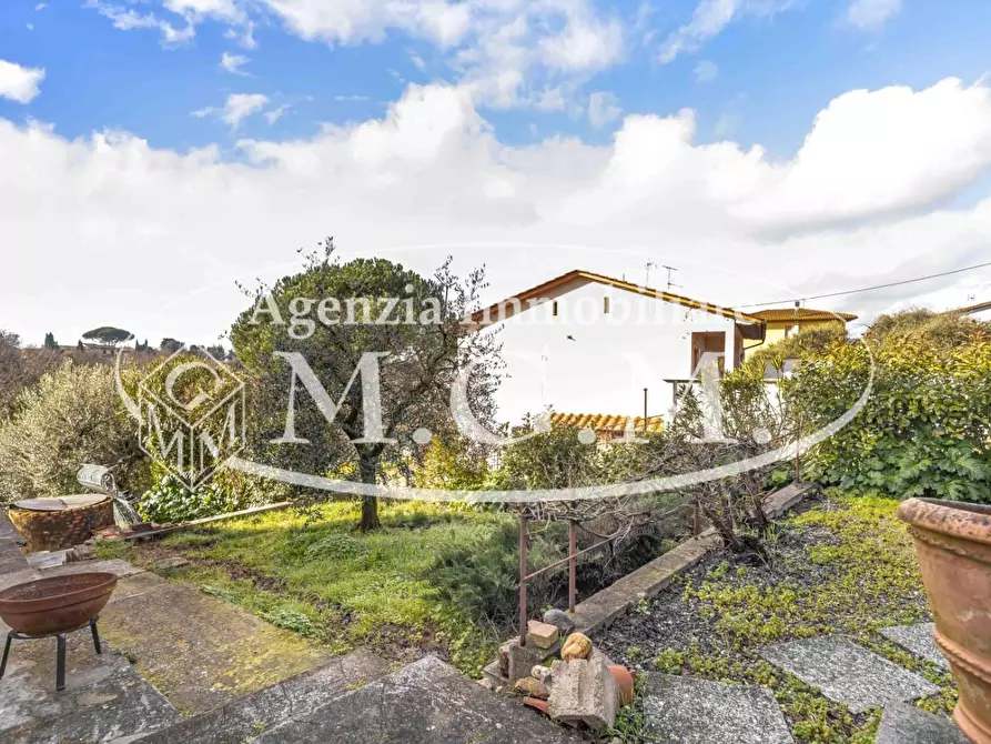 Immagine 25 di Casa indipendente in vendita  a Santa Maria A Monte