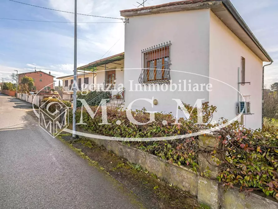 Immagine 22 di Casa indipendente in vendita  a Santa Maria A Monte