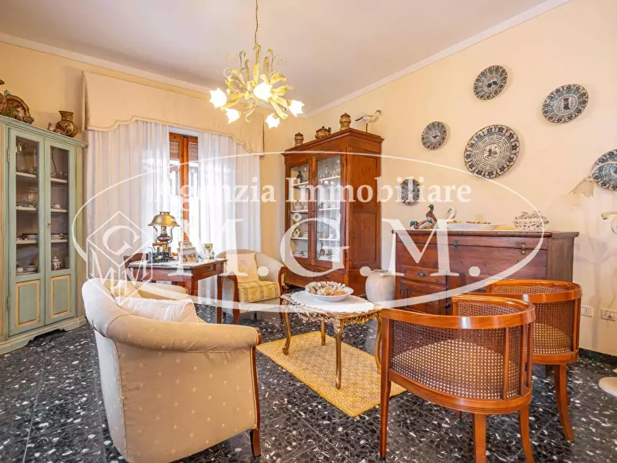 Immagine 4 di Casa indipendente in vendita  a Santa Maria A Monte