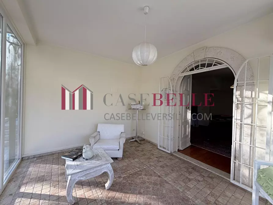 Immagine 3 di Villa in vendita  a Camaiore