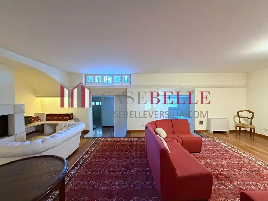 Immagine 31 di Villa in vendita  a Camaiore