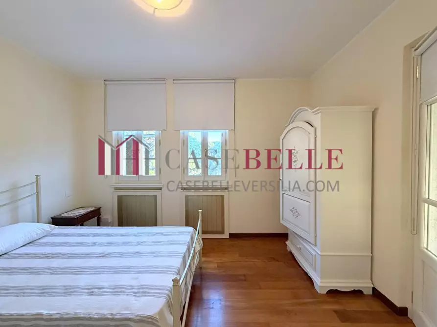 Immagine 67 di Villa in vendita  a Camaiore