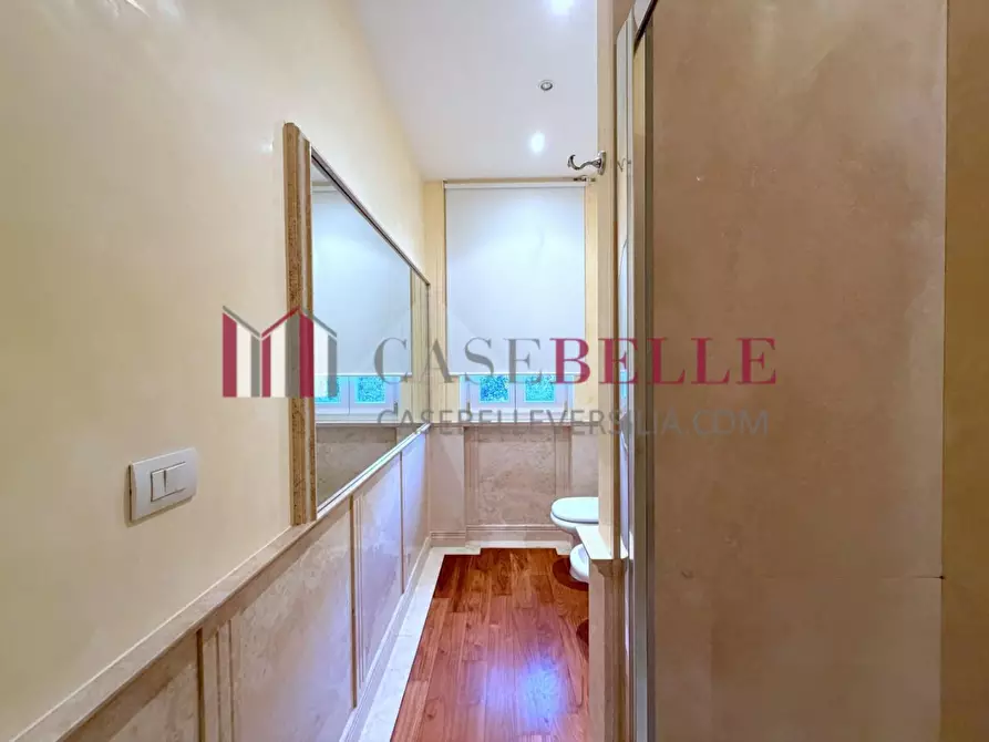 Immagine 79 di Villa in vendita  a Camaiore