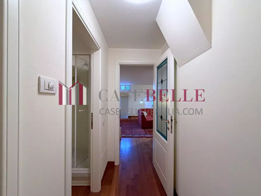 Immagine 55 di Villa in vendita  a Camaiore