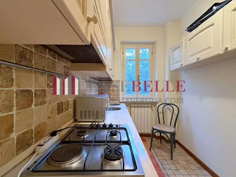 Immagine 11 di Villa in vendita  a Camaiore