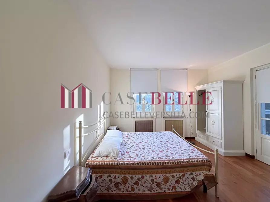 Immagine 60 di Villa in vendita  a Camaiore