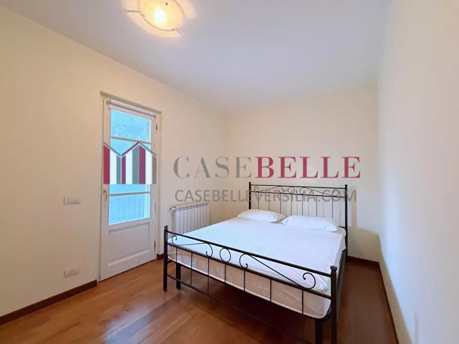 Immagine 82 di Villa in vendita  a Camaiore