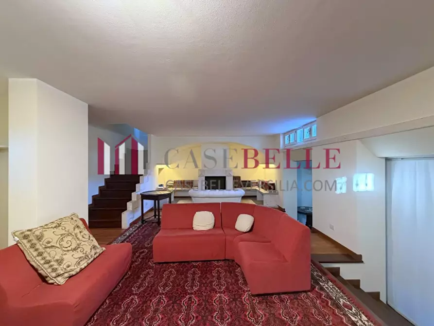 Immagine 33 di Villa in vendita  a Camaiore