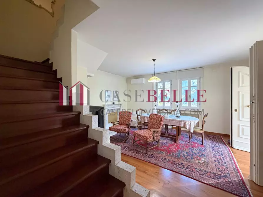 Immagine 28 di Villa in vendita  a Camaiore