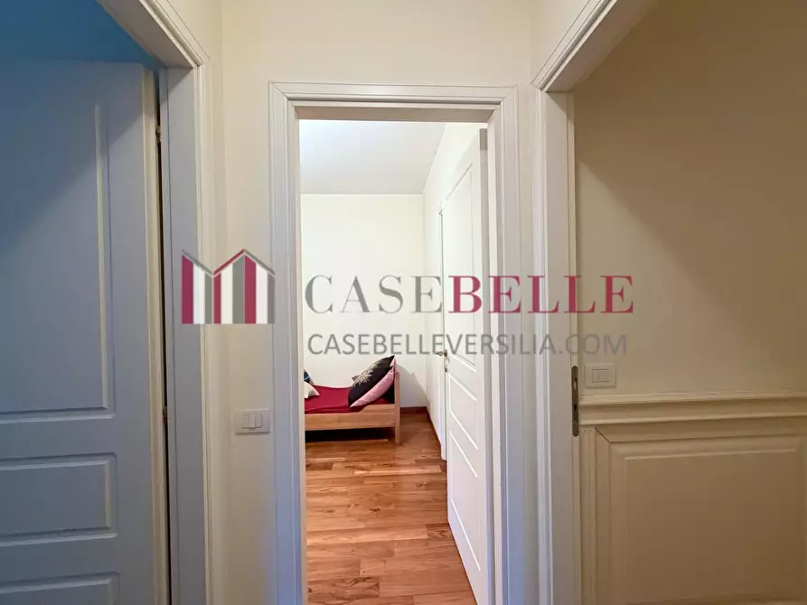 Immagine 13 di Villa in vendita  a Camaiore